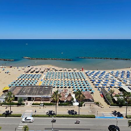 La Terrazza Sul Mare Apartment Montesilvano Marina Exterior foto