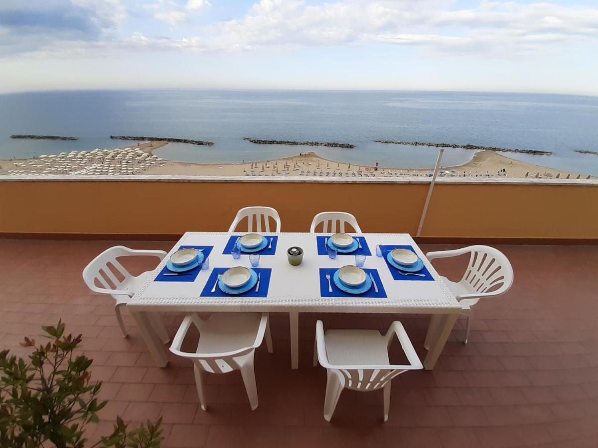 La Terrazza Sul Mare Apartment Montesilvano Marina Exterior foto