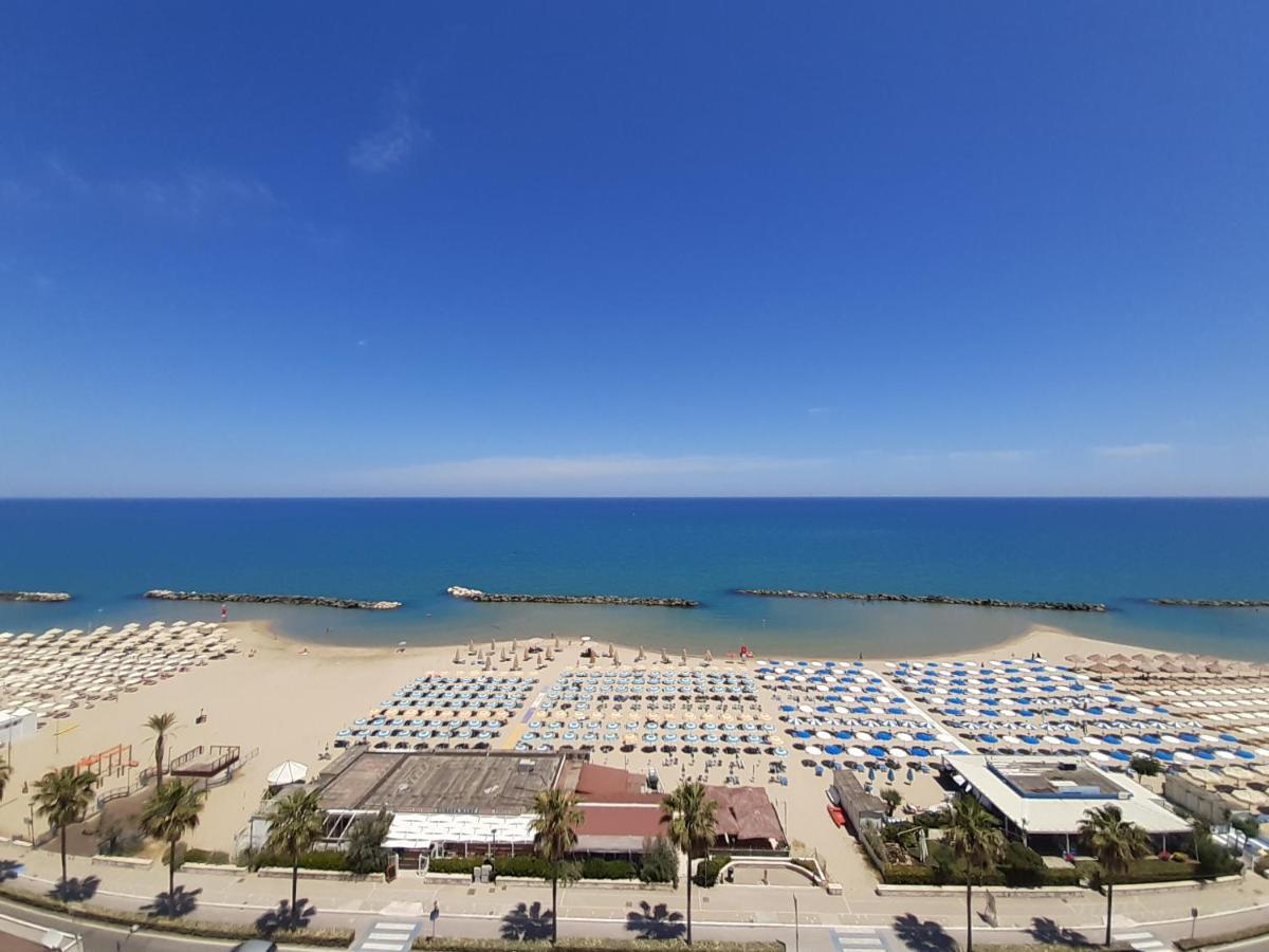 La Terrazza Sul Mare Apartment Montesilvano Marina Exterior foto