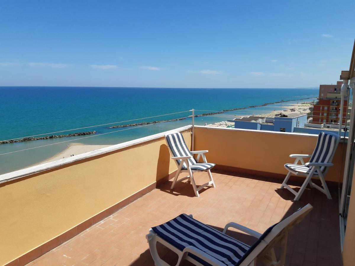 La Terrazza Sul Mare Apartment Montesilvano Marina Exterior foto