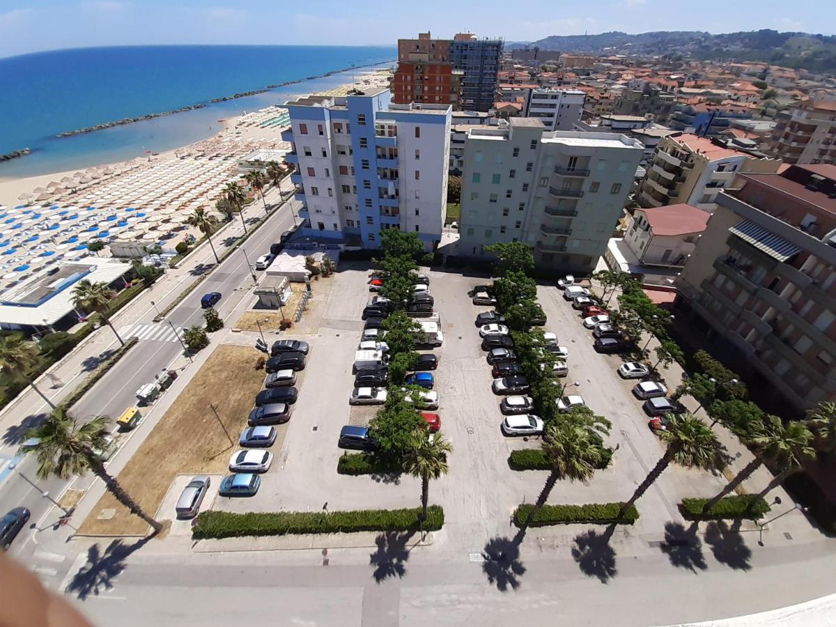 La Terrazza Sul Mare Apartment Montesilvano Marina Exterior foto