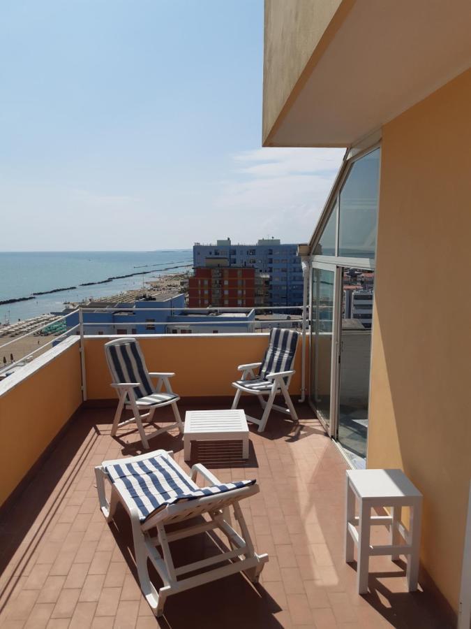 La Terrazza Sul Mare Apartment Montesilvano Marina Exterior foto