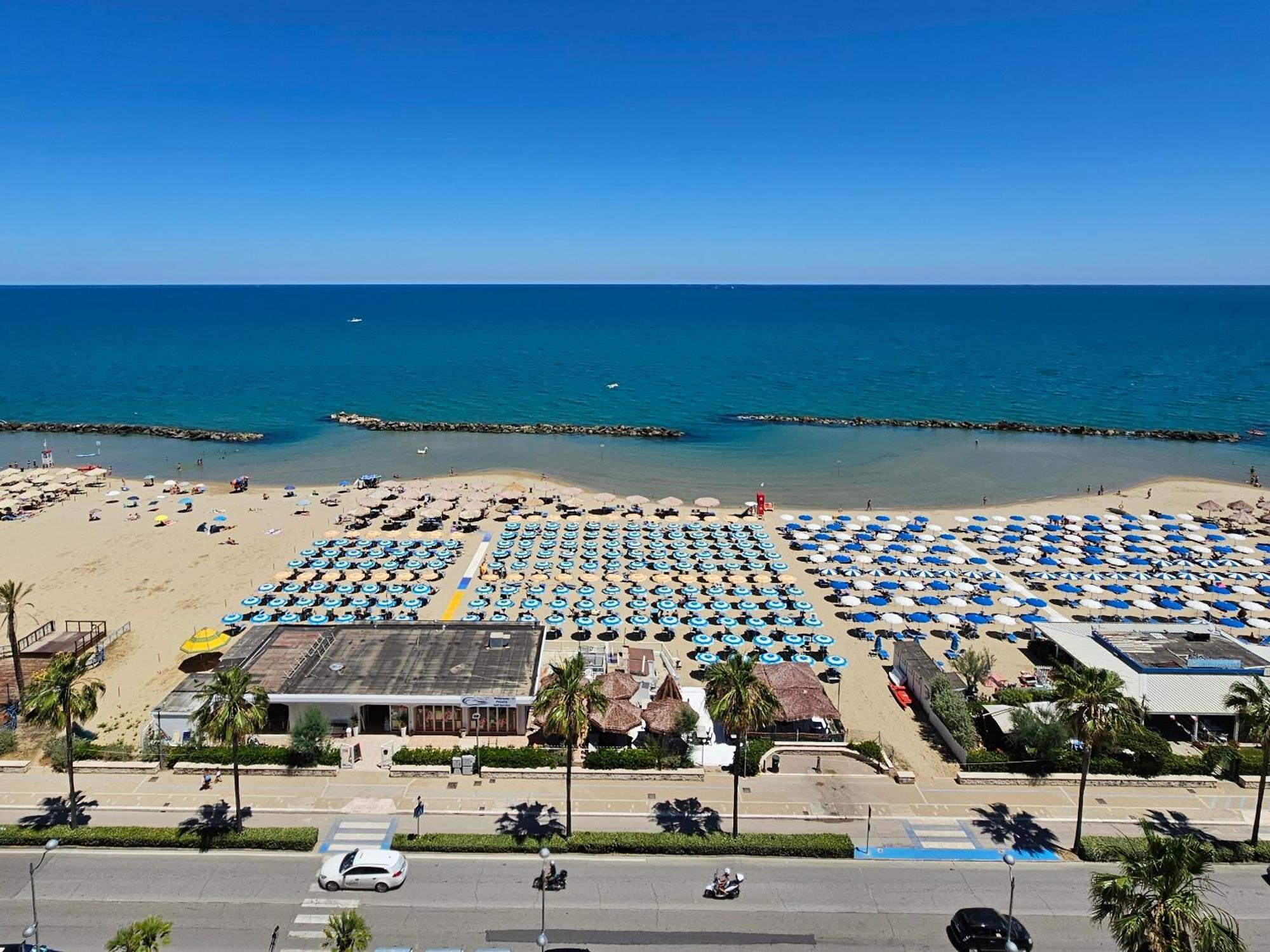 La Terrazza Sul Mare Apartment Montesilvano Marina Exterior foto